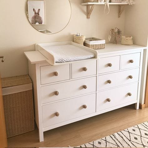 The Heritage 4+4 Drawer Changer